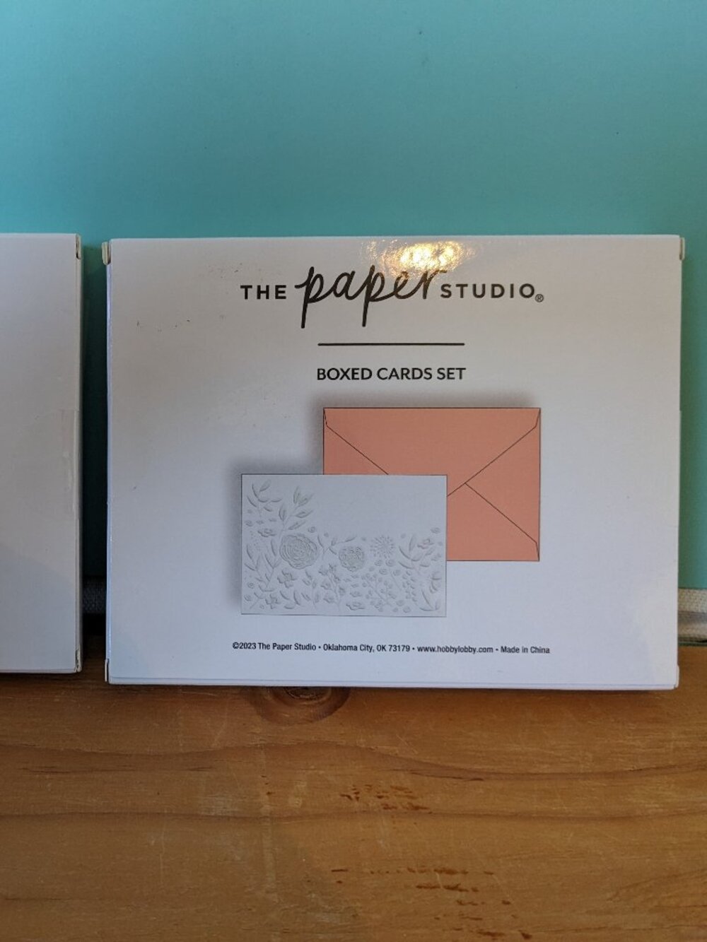 The Paper Studio NWT Set of 2 Embossed Cards Sets